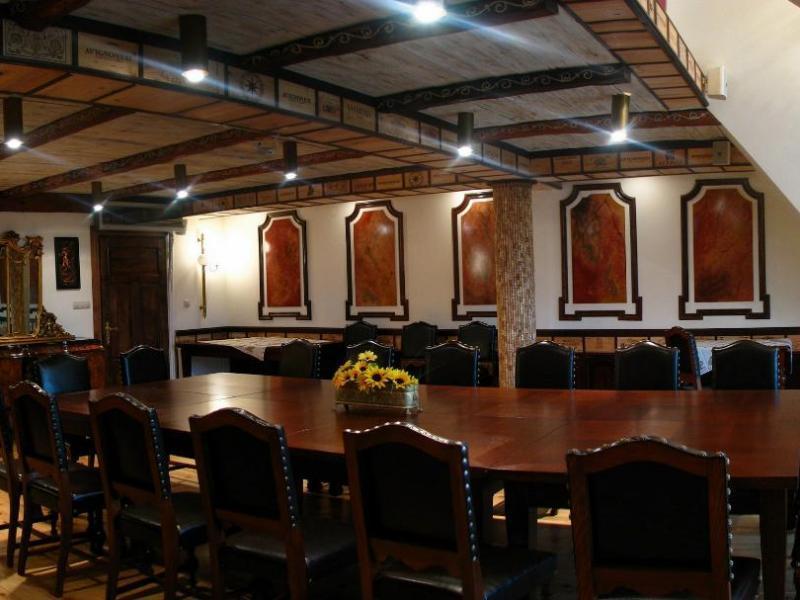 Hotel Dwor Chotynia Zewnętrze zdjęcie