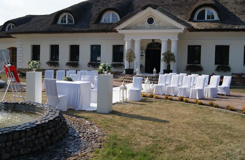 Hotel Dwor Chotynia Zewnętrze zdjęcie
